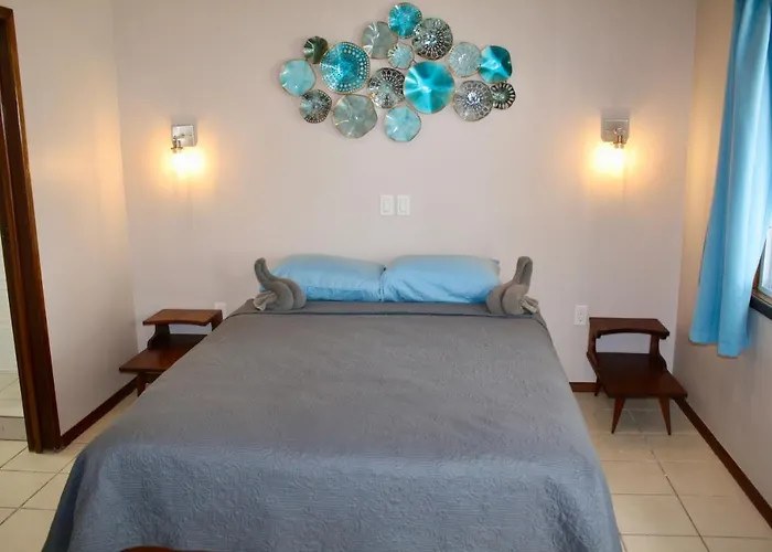 Guest room with seating