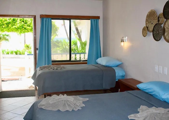 Guest room facing the beachfront